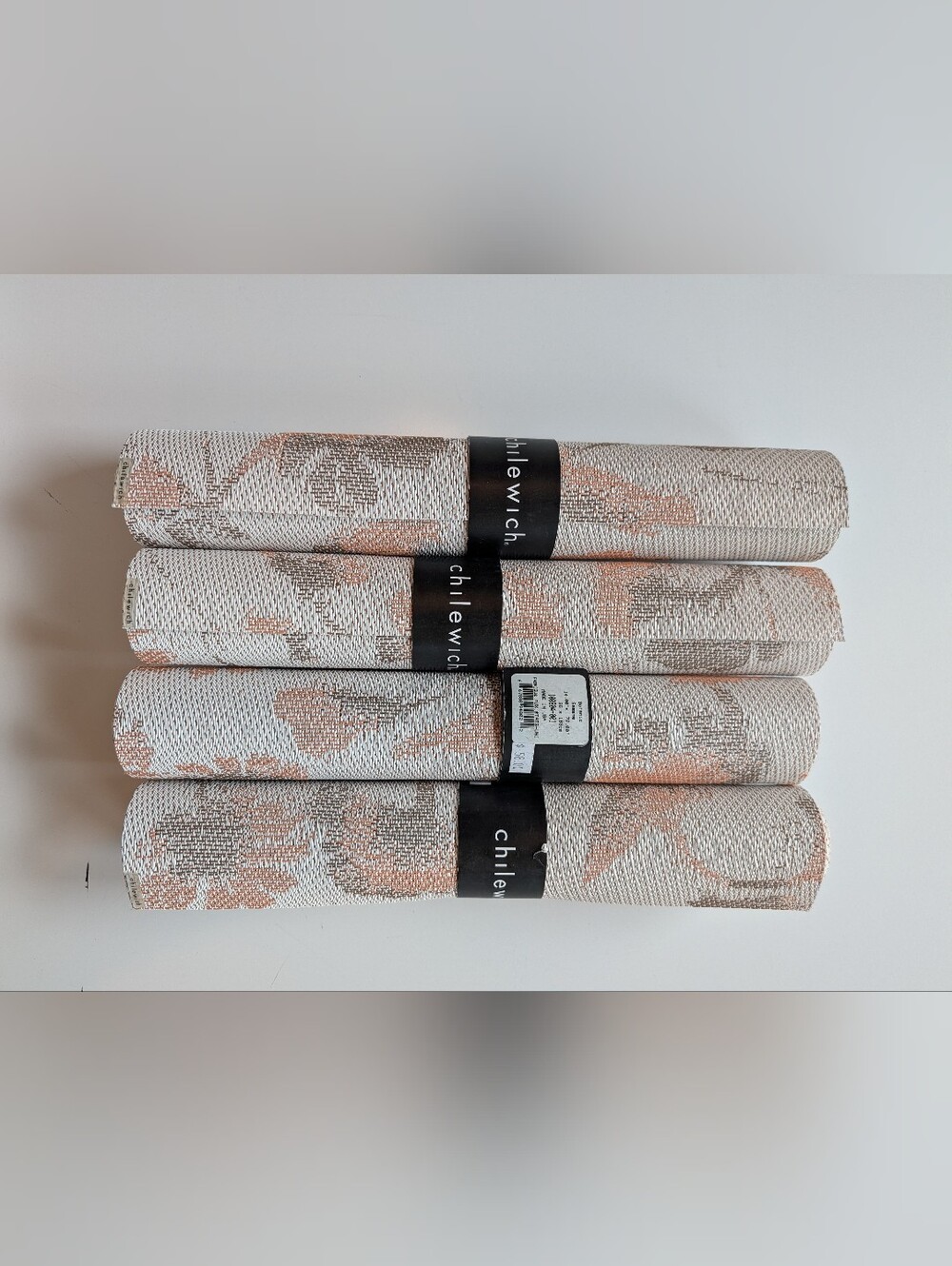 Chilewich Vinyl Table Runner / Botanic Sesame LOT OF 4